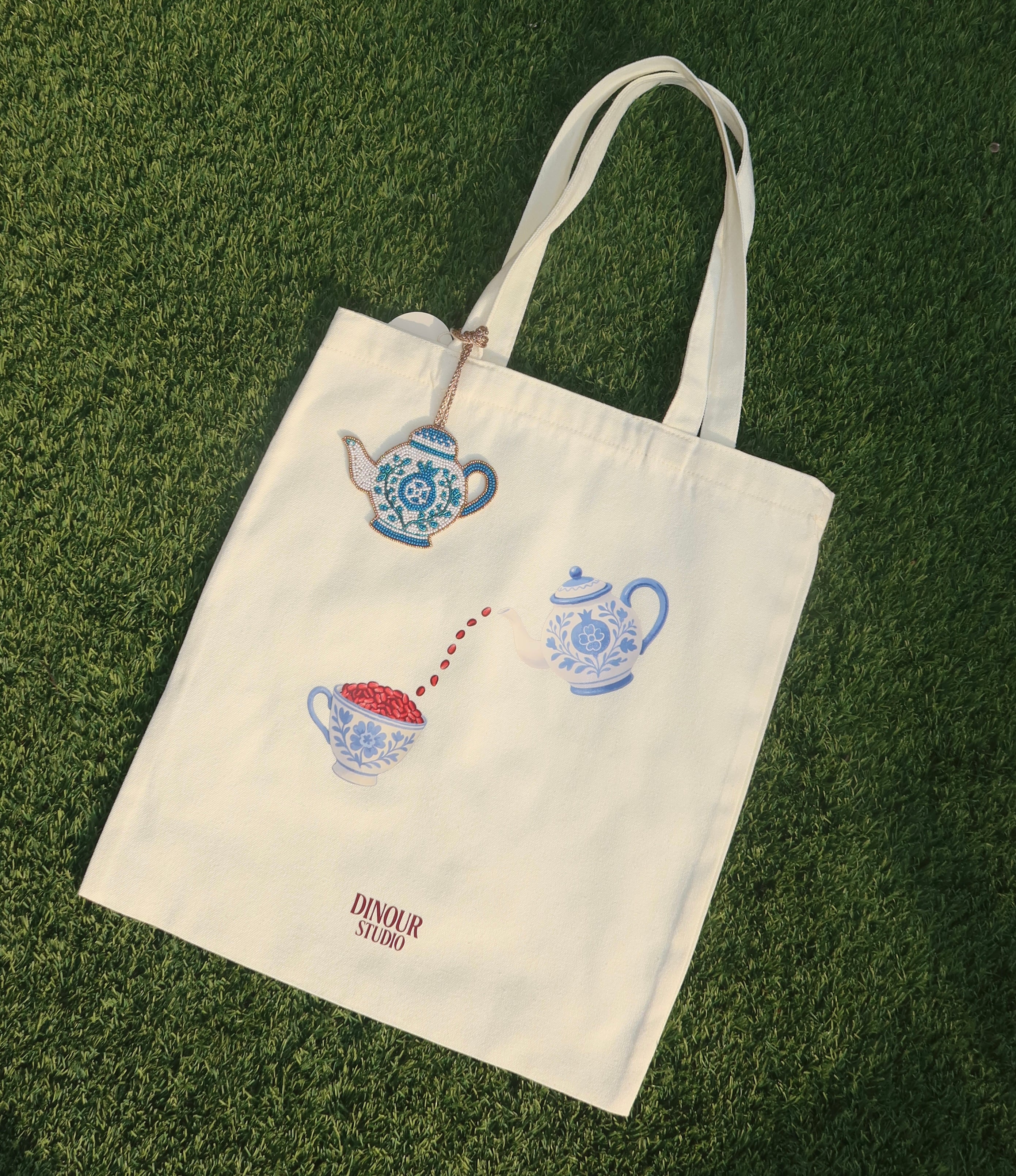 Pom Tea Pot- Bag Charm